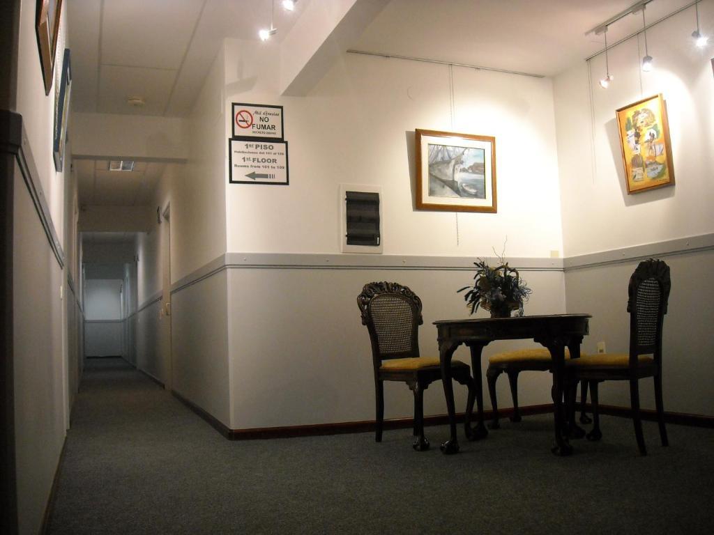 Hotel Bulevar Paysandú Pokoj fotografie